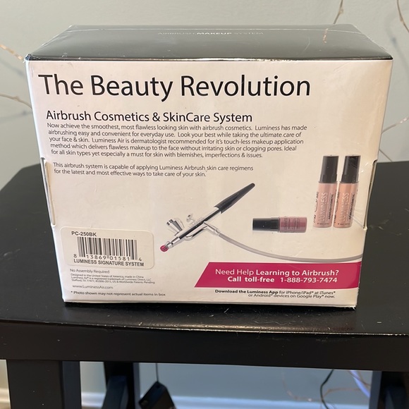 Lumpiness Airbrush Makeup Starter Kit - Picture 2 of 4